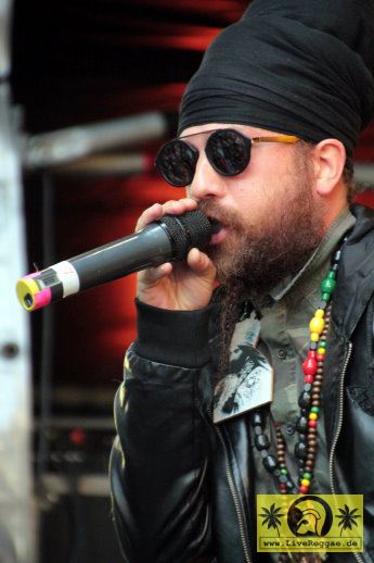 Fyah T (D) and The Next Generation Family 23. Reggae Jam Festival - Bersenbrueck 28. Juli 2017 (7).JPG